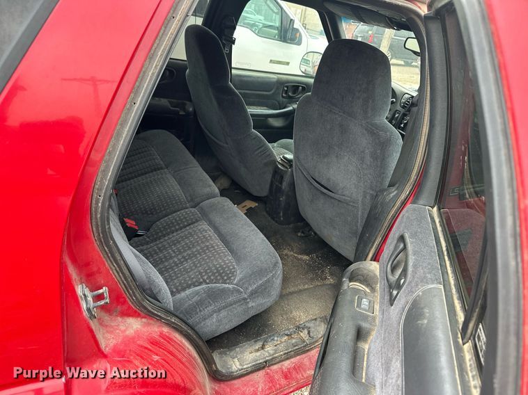 image for item OM9616 1998 Chevrolet Blazer SUV