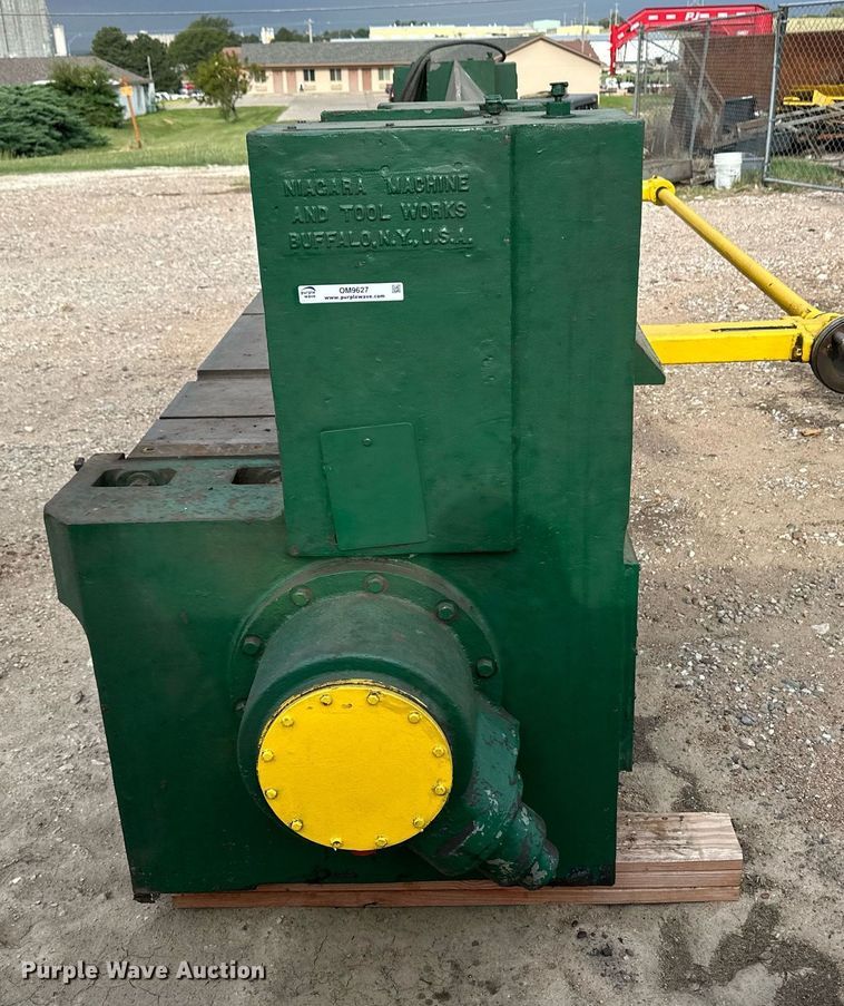 image for item OM9627 Niagara 710B metal shear
