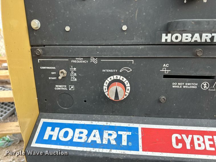 image for item OM9630 Hobart Cyber-Wave 300S welder
