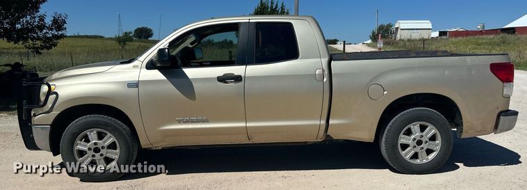 image for item OM9660 2010 Toyota Tundra Double Cab pickup truck