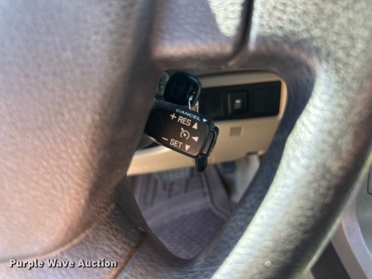 image for item OM9660 2010 Toyota Tundra Double Cab pickup truck