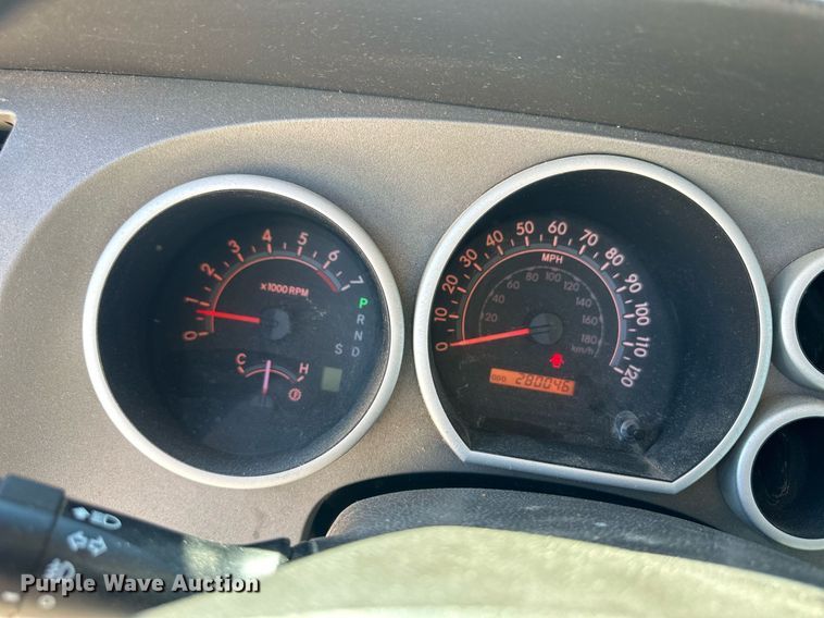 image for item OM9660 2010 Toyota Tundra Double Cab pickup truck