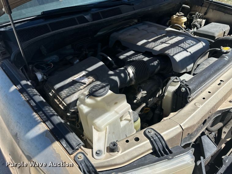 image for item OM9660 2010 Toyota Tundra Double Cab pickup truck