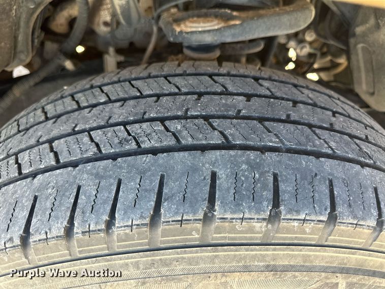 image for item OM9660 2010 Toyota Tundra Double Cab pickup truck