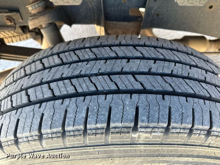 image for item OM9660 2010 Toyota Tundra Double Cab pickup truck