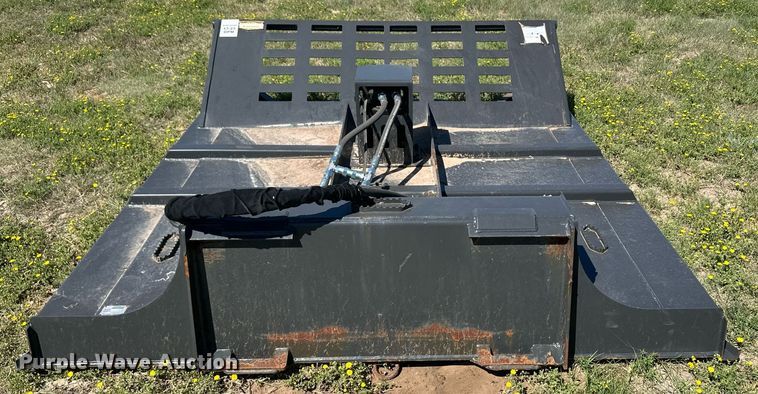 image for item OM9662 CID skid steer rotary mower