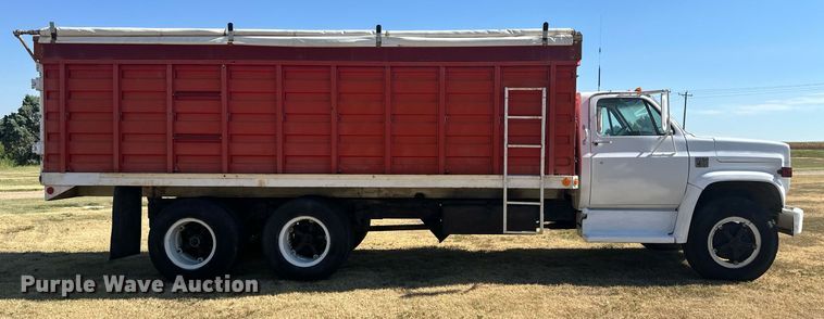 image for item OM9664 1975 Chevrolet C65 grain truck