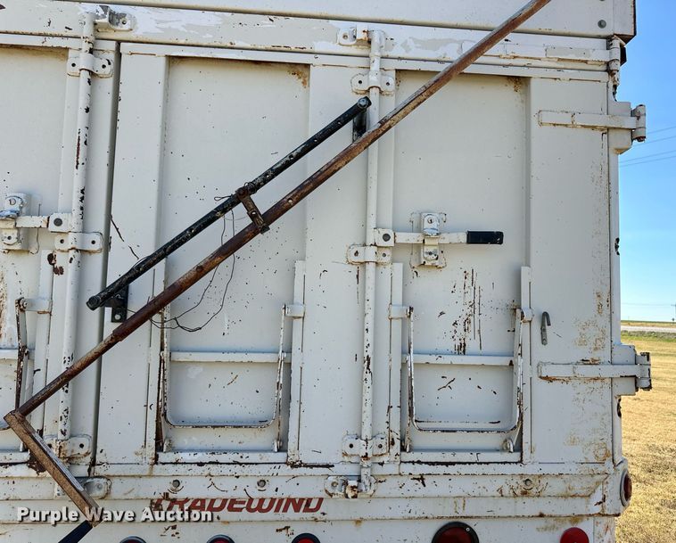 image for item OM9664 1975 Chevrolet C65 grain truck