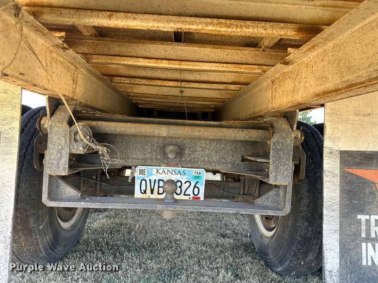 image for item OM9664 1975 Chevrolet C65 grain truck