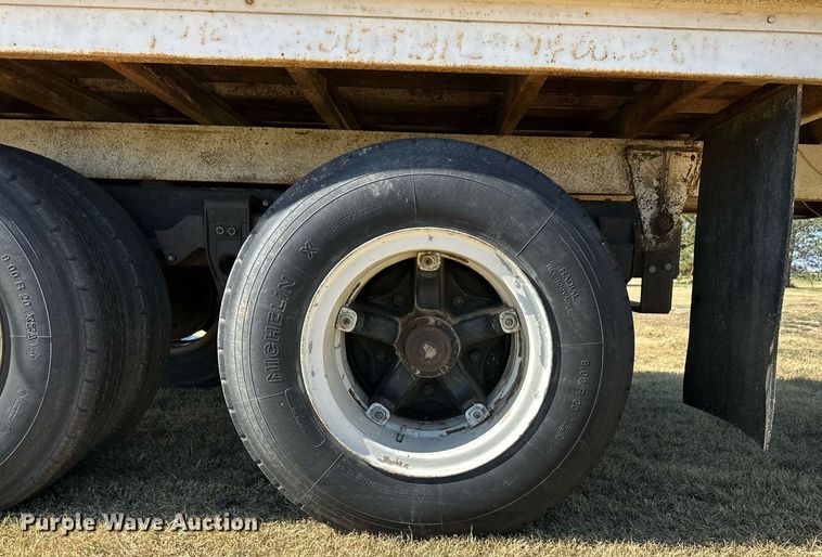 image for item OM9664 1975 Chevrolet C65 grain truck