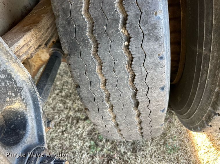 image for item OM9664 1975 Chevrolet C65 grain truck