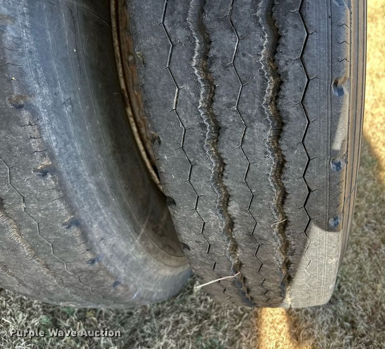 image for item OM9664 1975 Chevrolet C65 grain truck