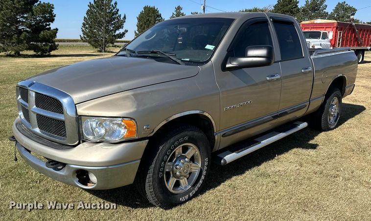 image for item OM9665 2004 Dodge Ram 2500 Quad Cab pickup truck