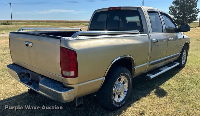 image for item OM9665 2004 Dodge Ram 2500 Quad Cab pickup truck