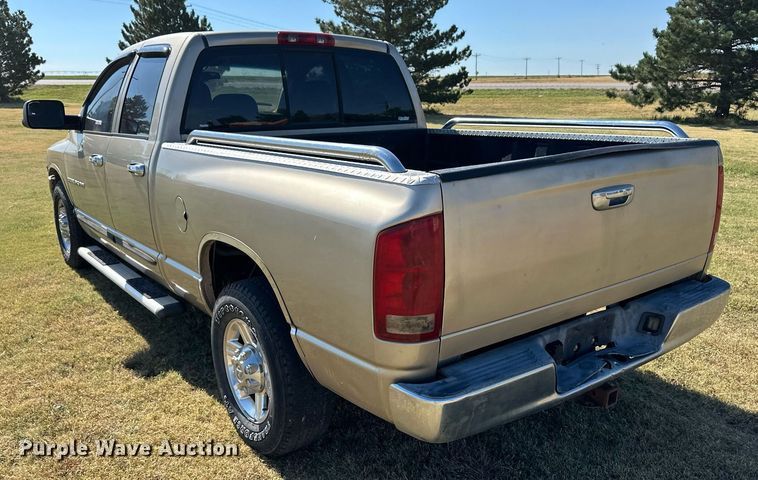 image for item OM9665 2004 Dodge Ram 2500 Quad Cab pickup truck