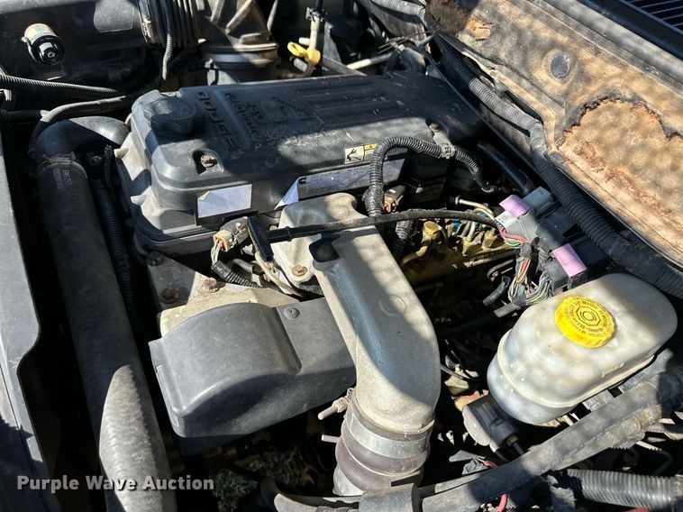 image for item OM9665 2004 Dodge Ram 2500 Quad Cab pickup truck