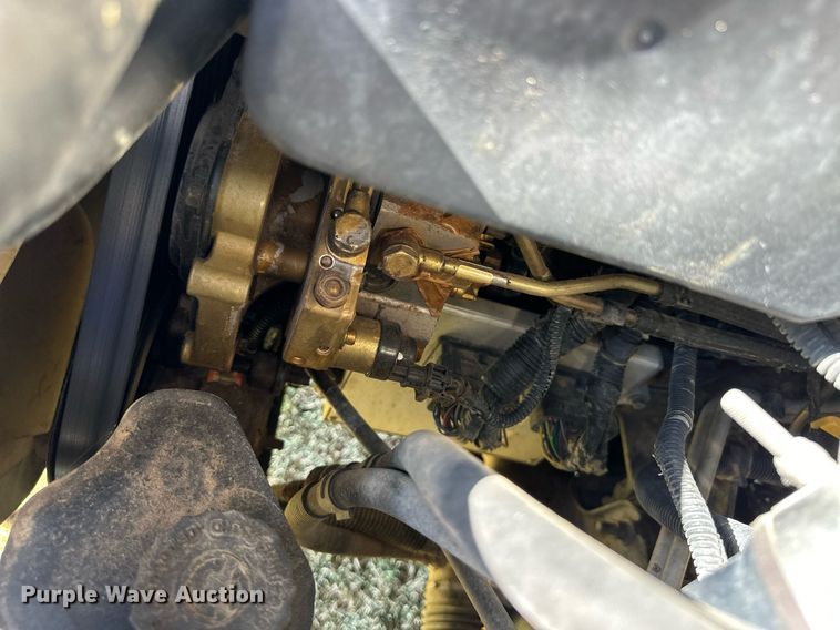 image for item OM9665 2004 Dodge Ram 2500 Quad Cab pickup truck