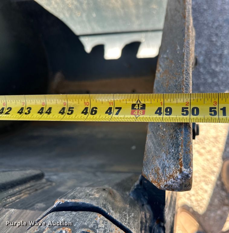 image for item DG4487 2004 Hyundai  290 excavator