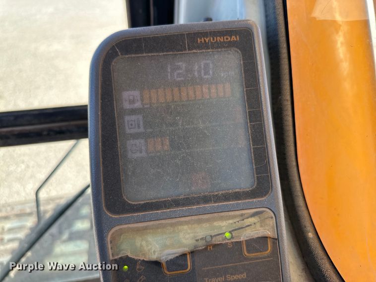 image for item DG4487 2004 Hyundai  290 excavator