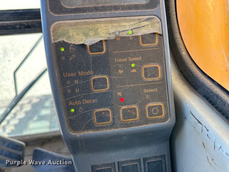 image for item DG4487 2004 Hyundai  290 excavator