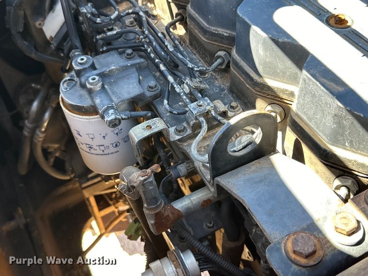 image for item DG4487 2004 Hyundai  290 excavator