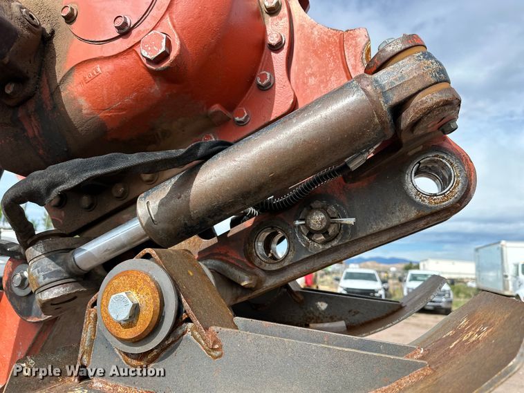 image for item DG4492 2014 Ditch Witch RT120 Quad vibratory cable plow