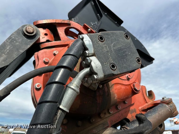 image for item DG4492 2014 Ditch Witch RT120 Quad vibratory cable plow