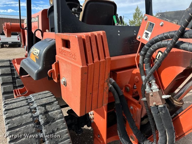 image for item DG4492 2014 Ditch Witch RT120 Quad vibratory cable plow