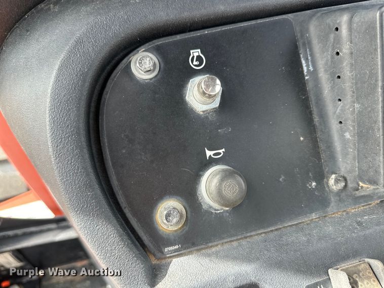 image for item DG4492 2014 Ditch Witch RT120 Quad vibratory cable plow