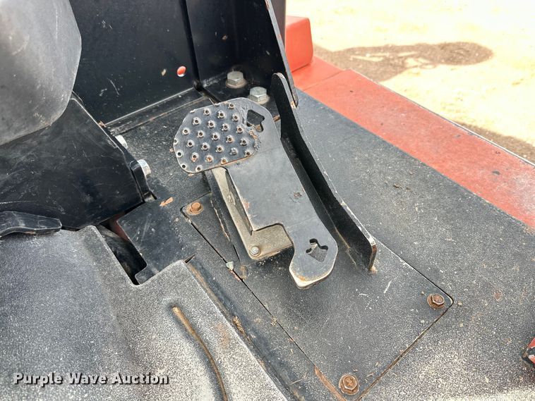 image for item DG4492 2014 Ditch Witch RT120 Quad vibratory cable plow