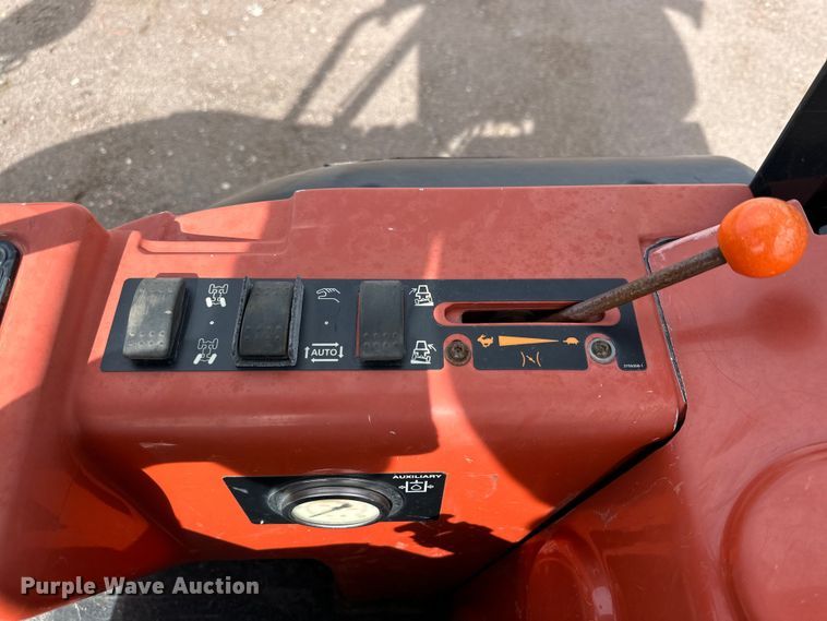 image for item DG4492 2014 Ditch Witch RT120 Quad vibratory cable plow