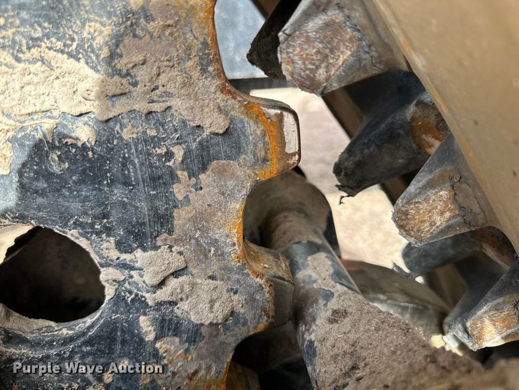 image for item DG4492 2014 Ditch Witch RT120 Quad vibratory cable plow