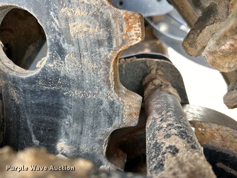 image for item DG4492 2014 Ditch Witch RT120 Quad vibratory cable plow