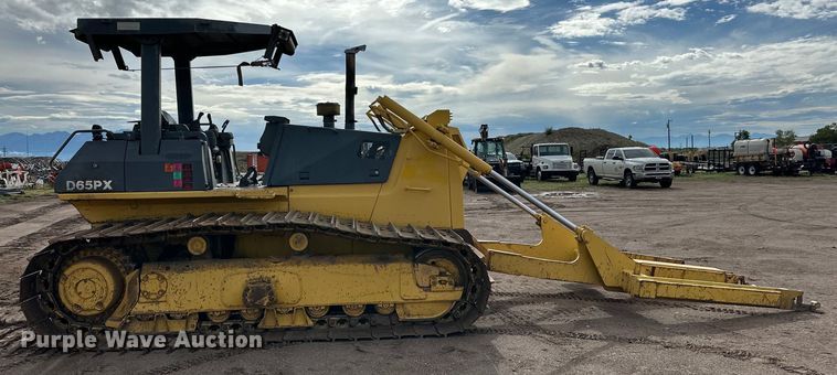 image for item DG4497 1999 Komatsu D65PX-12 dozer