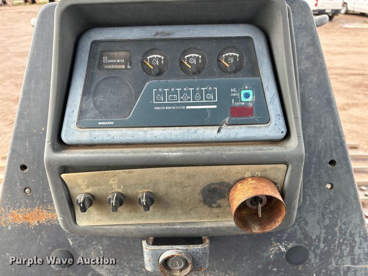 image for item DG4497 1999 Komatsu D65PX-12 dozer