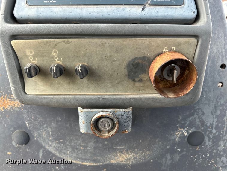 image for item DG4497 1999 Komatsu D65PX-12 dozer