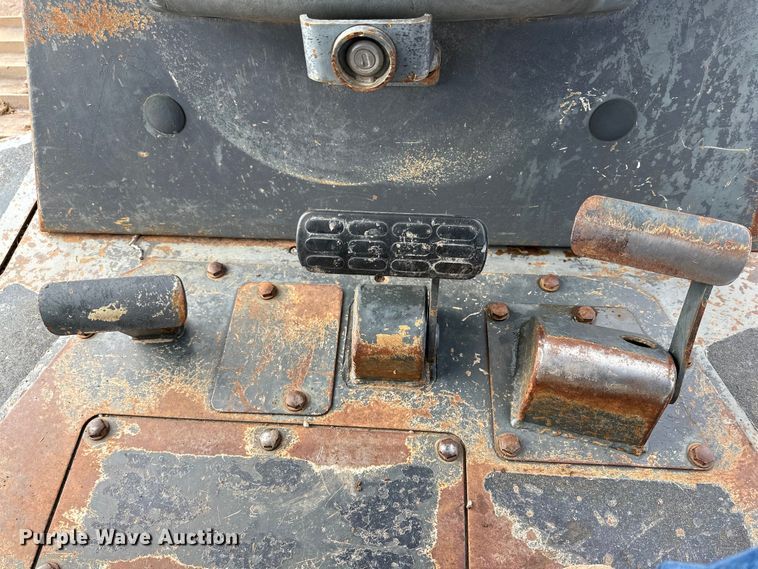 image for item DG4497 1999 Komatsu D65PX-12 dozer