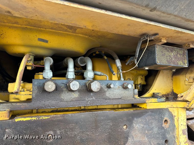 image for item DG4497 1999 Komatsu D65PX-12 dozer