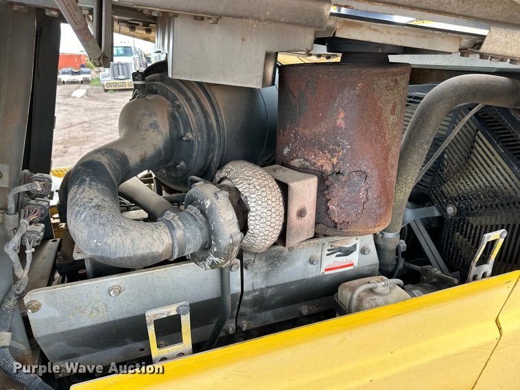 image for item DG4497 1999 Komatsu D65PX-12 dozer