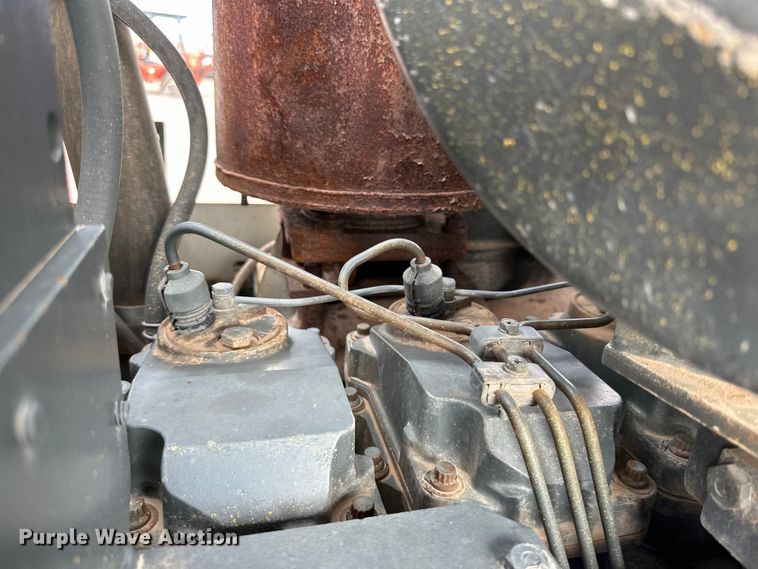 image for item DG4497 1999 Komatsu D65PX-12 dozer