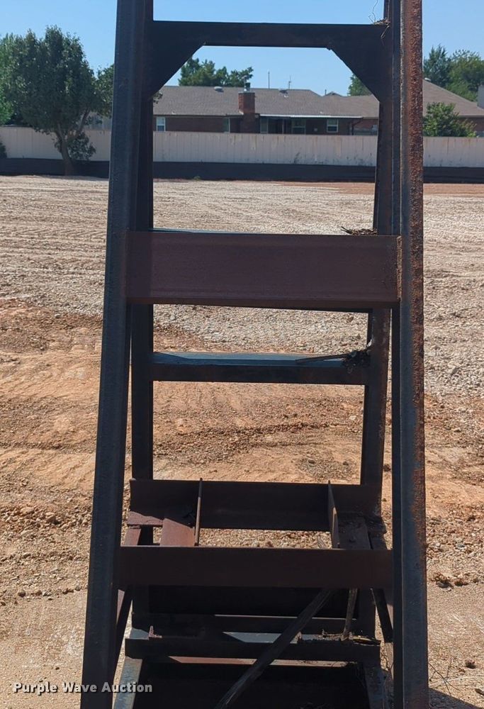 image for item DL1052 Excavator breaker