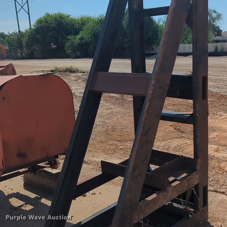 image for item DL1052 Excavator breaker