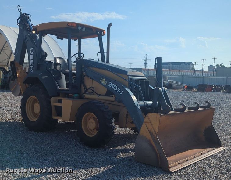 image for item DL1070 2011 John Deere  310SJ backhoe