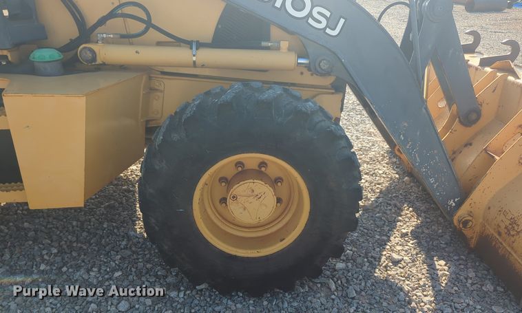 image for item DL1070 2011 John Deere  310SJ backhoe