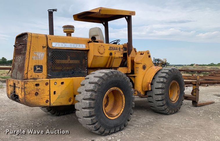 image for item DM1773 1981 John Deere 644B wheel loader