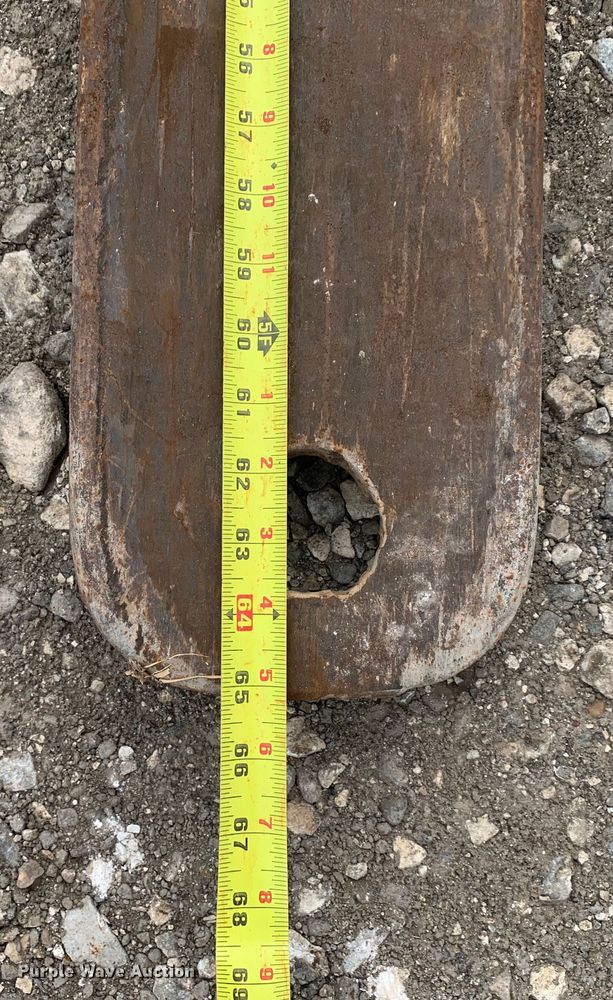 image for item DM1773 1981 John Deere 644B wheel loader