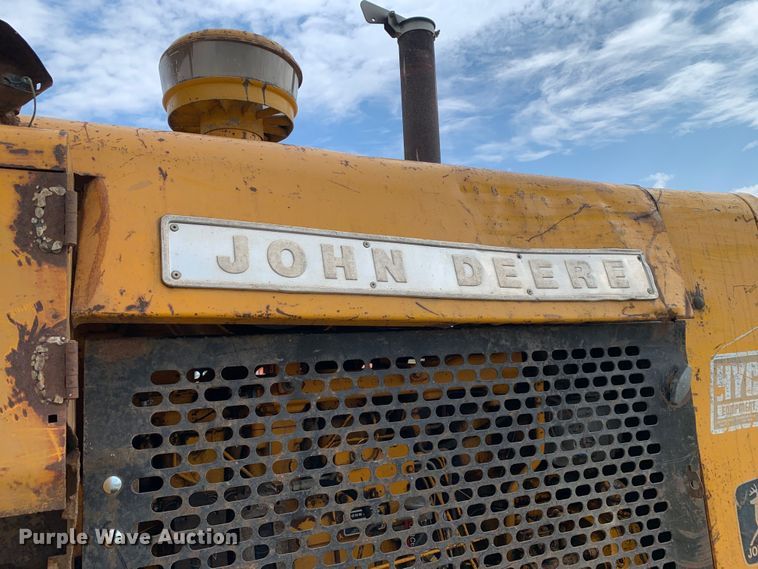 image for item DM1773 1981 John Deere 644B wheel loader