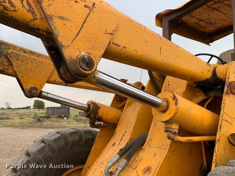 image for item DM1773 1981 John Deere 644B wheel loader