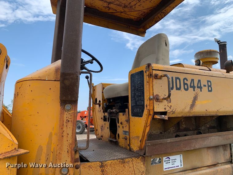 image for item DM1773 1981 John Deere 644B wheel loader