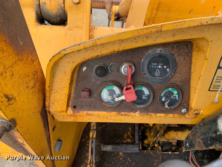 image for item DM1773 1981 John Deere 644B wheel loader